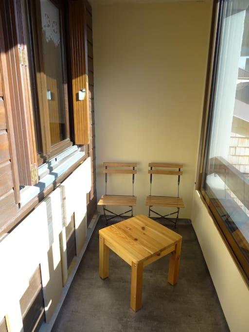Appartement Au Coeur Du Village Avec Parking Prive Mijoux Eksteriør billede